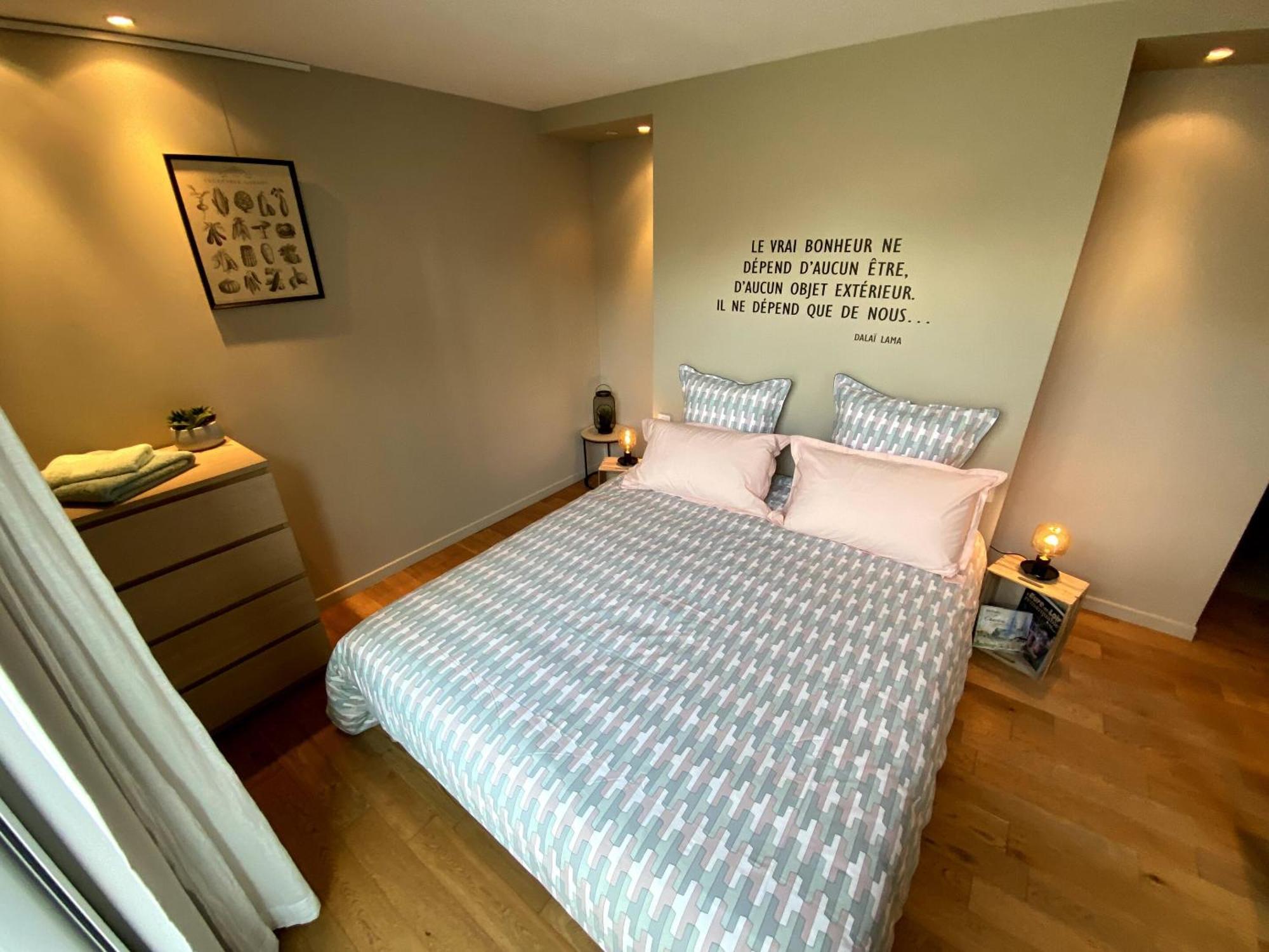 Au 10 Bed & Breakfast Luisant Camera foto